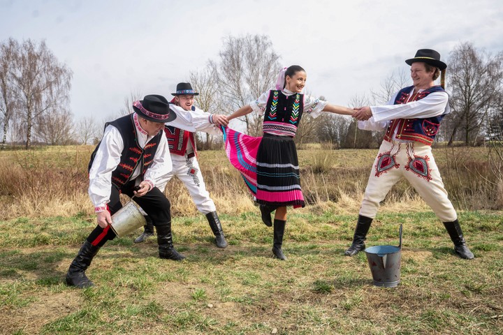 Veľká noc s hercami z Hranice